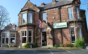 Pinegrove Hotel